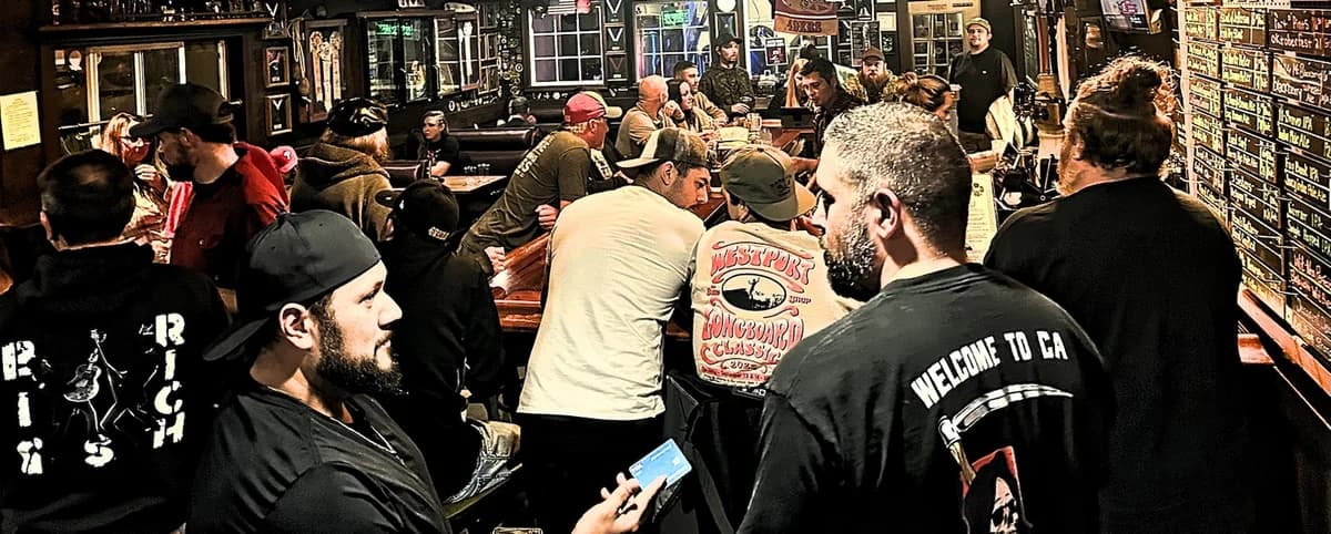 Port O' Pints — the bar